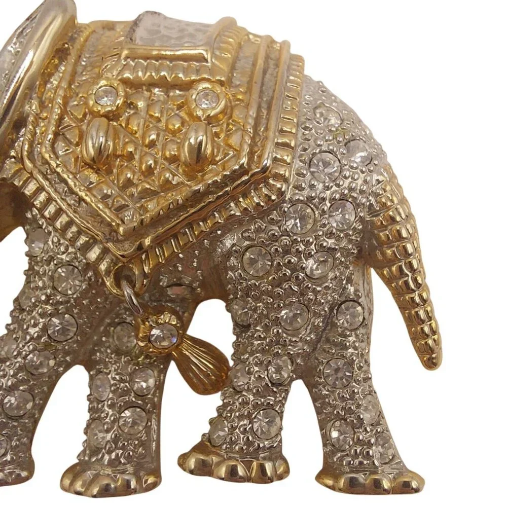 Estate Elephant Rhinestone Brooch Pin Vintage-Inspired W Green Eye~Hanging Charm - Picture 8 of 8